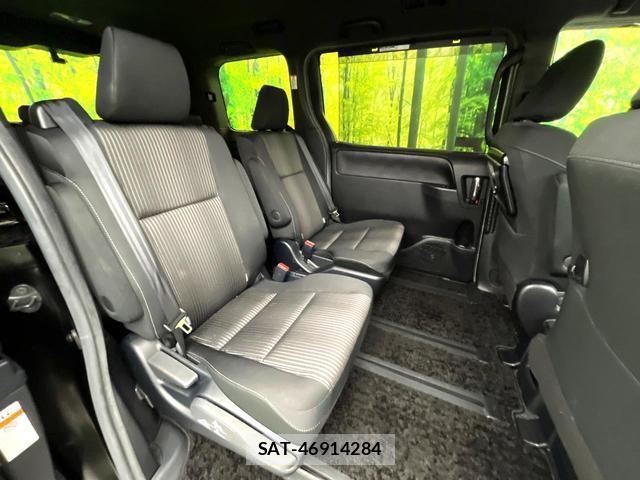 Toyota VOXY 2020-01 8009740-7