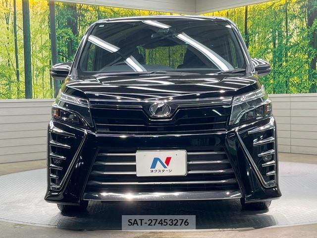 Toyota VOXY 2018-12 8011107-14