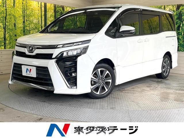 Toyota VOXY 2017-08 8011872-0