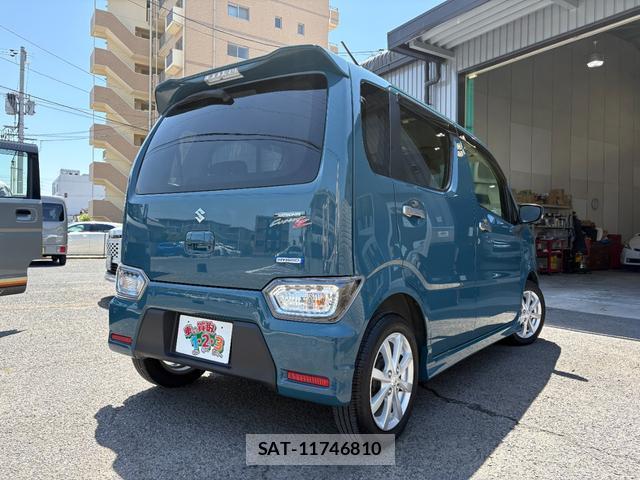 Suzuki WAGON R 2023-05 8008672-4