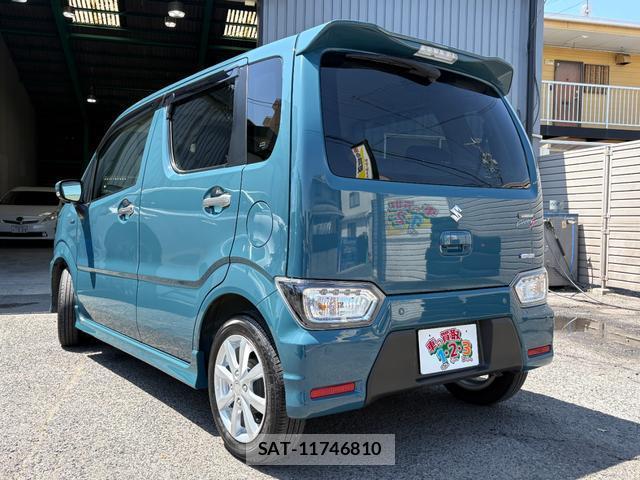 Suzuki WAGON R 2023-05 8008672-6