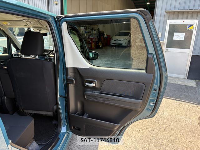 Suzuki WAGON R 2023-05 8008672-9