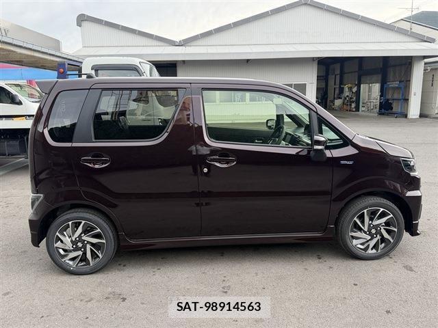 Suzuki WAGON R 2026-04 8010846-3