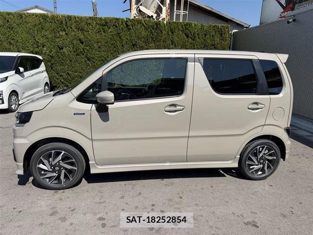 Suzuki WAGON R 2026-04 8010849-2