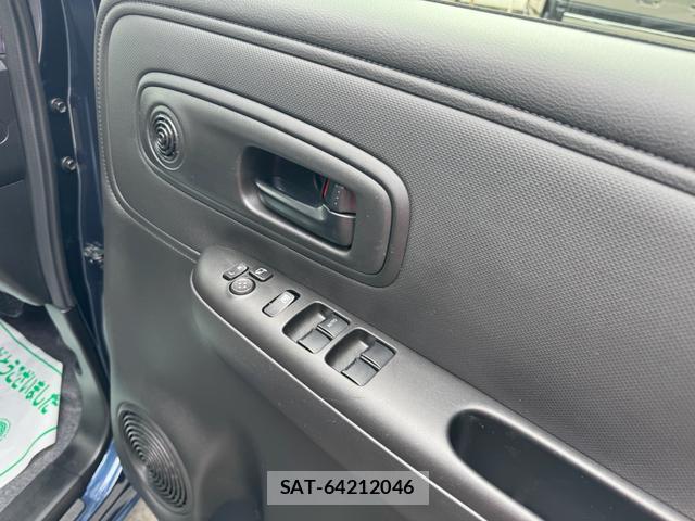 Suzuki WAGON R 2023-12 8010617-13