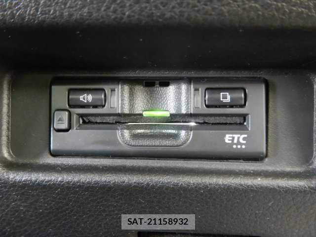 Suzuki WAGON R 2022-02 8011000-12