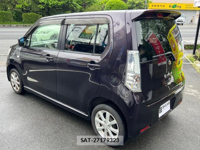 Suzuki WAGON R 2013 8004121-4