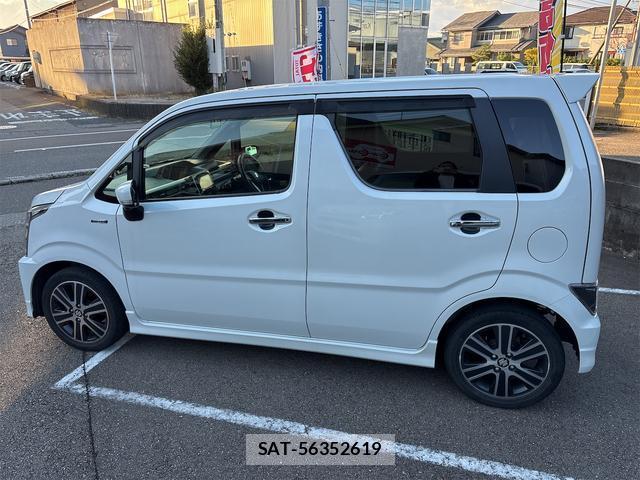 Suzuki WAGON R 2018-11 8004290-7