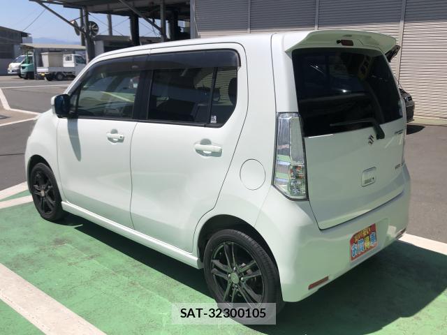 Suzuki WAGON R 2013-03 8004300-14