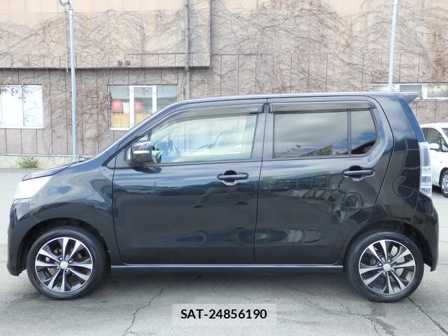 Suzuki WAGON R 2015-12 8004359-7