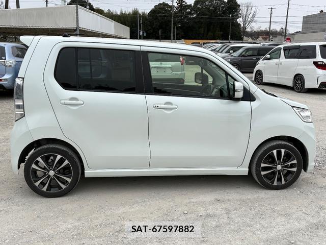 Suzuki WAGON R 2013-07 8004811-4