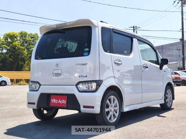 Suzuki WAGON R 2017-06 8004826-12