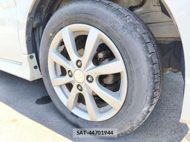 Suzuki WAGON R 2017-06 8004826-5