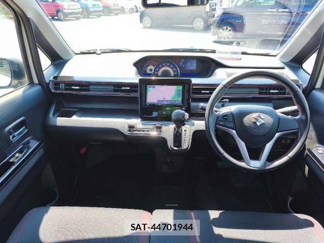 Suzuki WAGON R 2017-06 8004826-7
