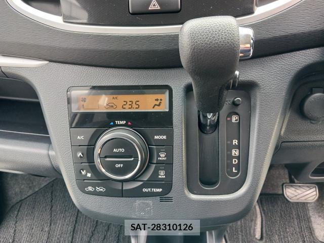 Suzuki WAGON R 2014-02 8006372-6