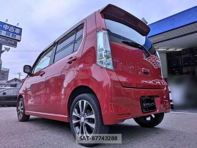 Suzuki WAGON R 2014-02 8006702-17