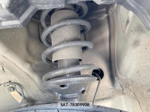 Suzuki WAGON R 2013-06 8007244-19