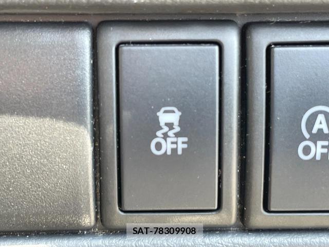 Suzuki WAGON R 2013-06 8007244-6