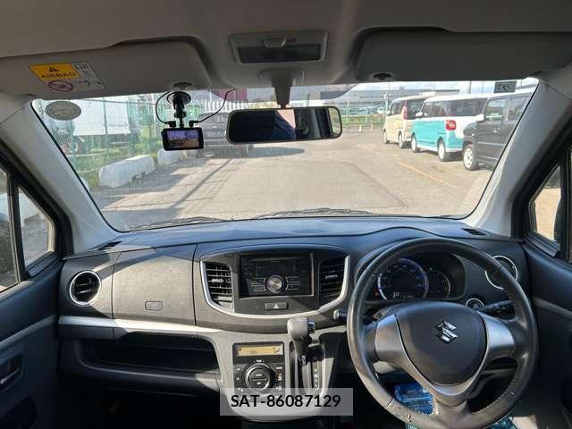Suzuki WAGON R 2013-07 8008360-11