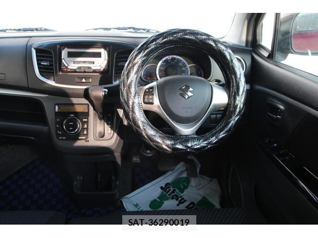 Suzuki WAGON R 2013-03 8009068-18