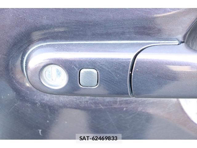 Suzuki WAGON R 2013-04 8009694-16