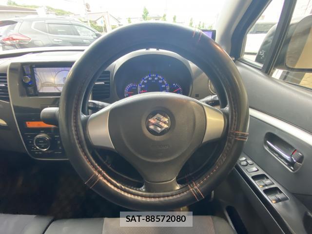 Suzuki WAGON R 2011-11 8010404-3