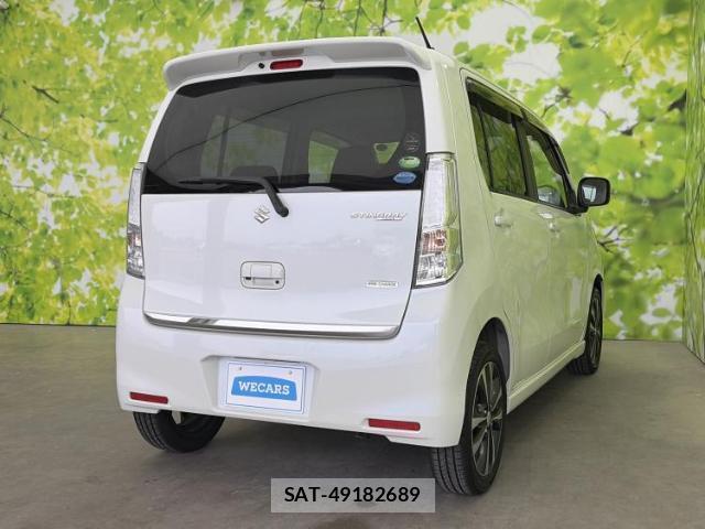 Suzuki WAGON R 2015-03 8010521-2
