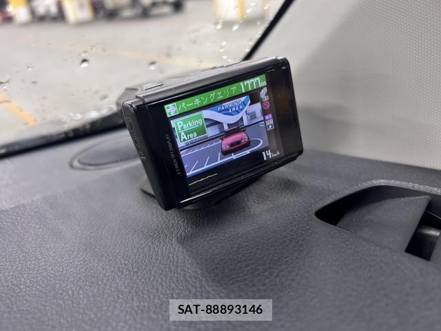 Suzuki WAGON R 2015-10 8011369-15