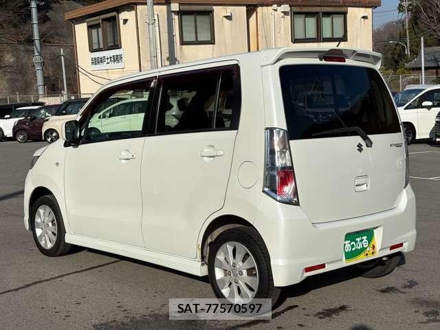 Suzuki WAGON R 2010-06 8011677-8