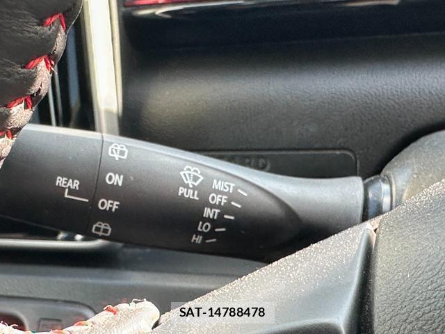 Suzuki WAGON R 2017-08 8011850-12