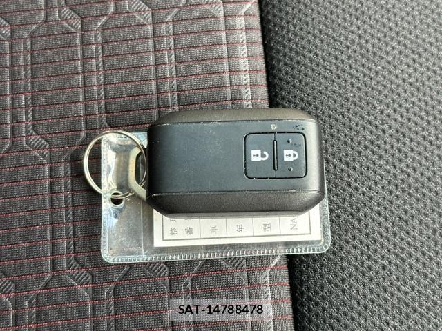 Suzuki WAGON R 2017-08 8011850-15