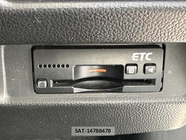 Suzuki WAGON R 2017-08 8011850-8