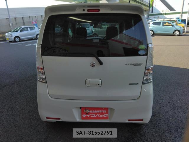 Suzuki WAGON R 2014-04 8011995-6