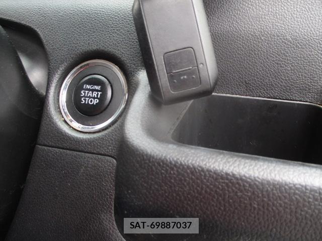 Suzuki WAGON R 2017-05 8011999-5