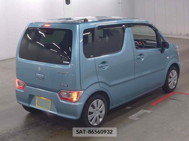Suzuki WAGON R 2022-05 8004261-4