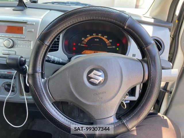 Suzuki WAGON R 2011-08 8005167-5