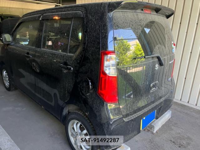 Suzuki WAGON R 2016-02 8005302-2