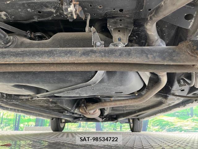 Suzuki WAGON R 2017-07 8006927-18