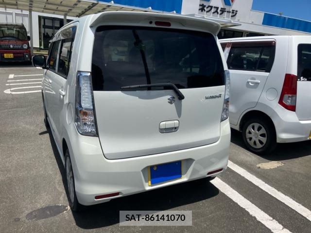 Suzuki WAGON R 2015-09 8009412-3
