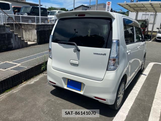 Suzuki WAGON R 2015-09 8009412-4
