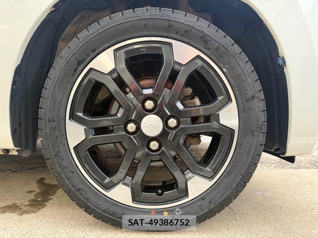 Daihatsu WAKE 2015-09 8004549-19