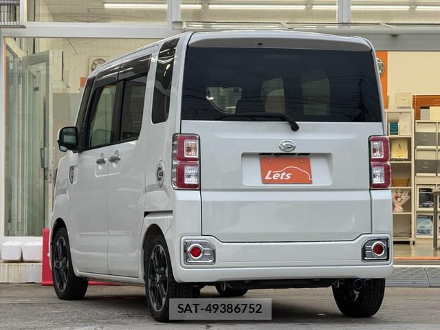 Daihatsu WAKE 2015-09 8004549-6