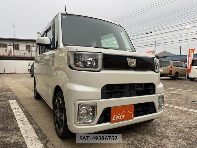 Daihatsu WAKE 2015-09 8004549-9