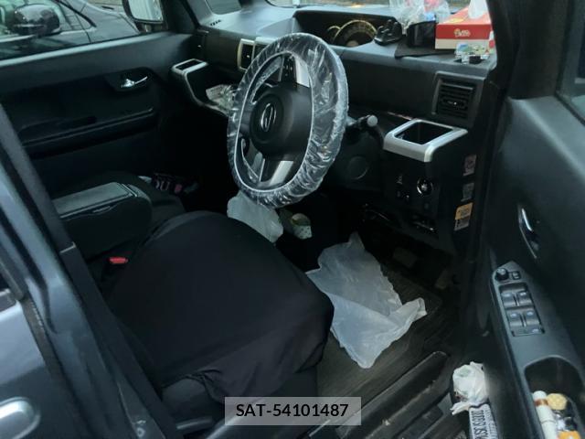 Daihatsu WAKE 2015-09 8005373-2