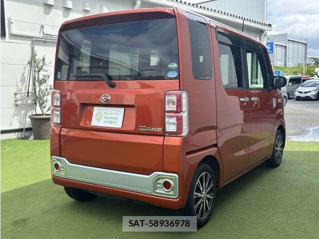 Daihatsu WAKE 2015-10 8011772-1