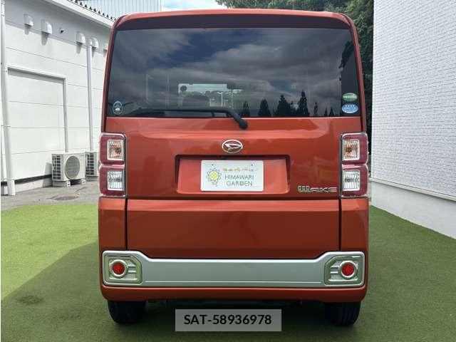 Daihatsu WAKE 2015-10 8011772-17