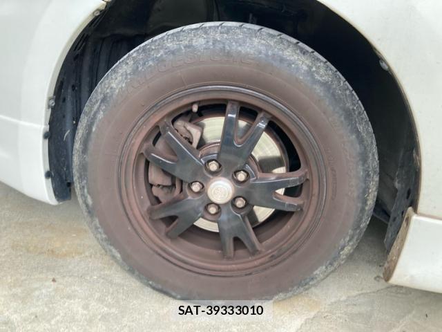 Toyota WISH 2004-03 8005195-7