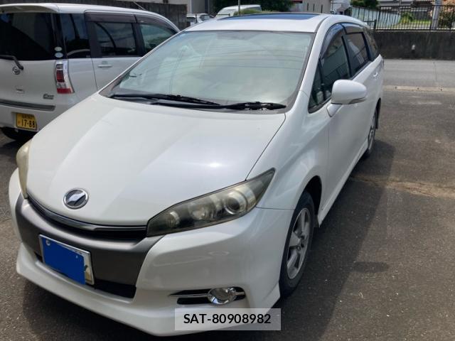 Toyota WISH 2013-08 8005224-2