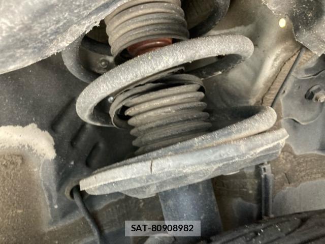 Toyota WISH 2013-08 8005224-3