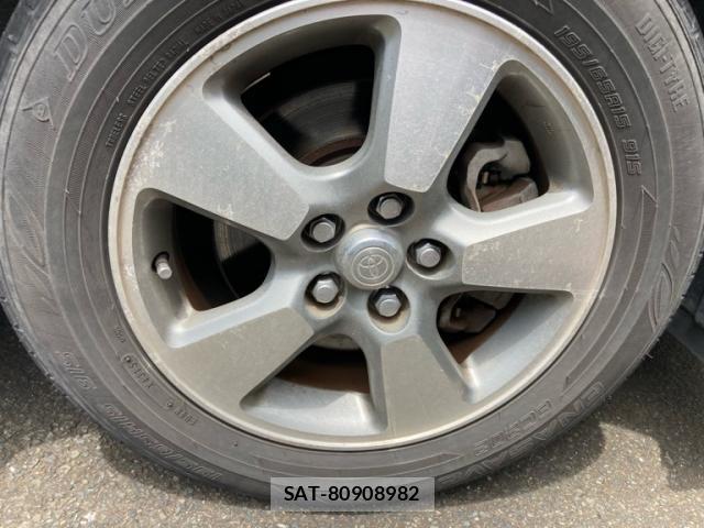 Toyota WISH 2013-08 8005224-4